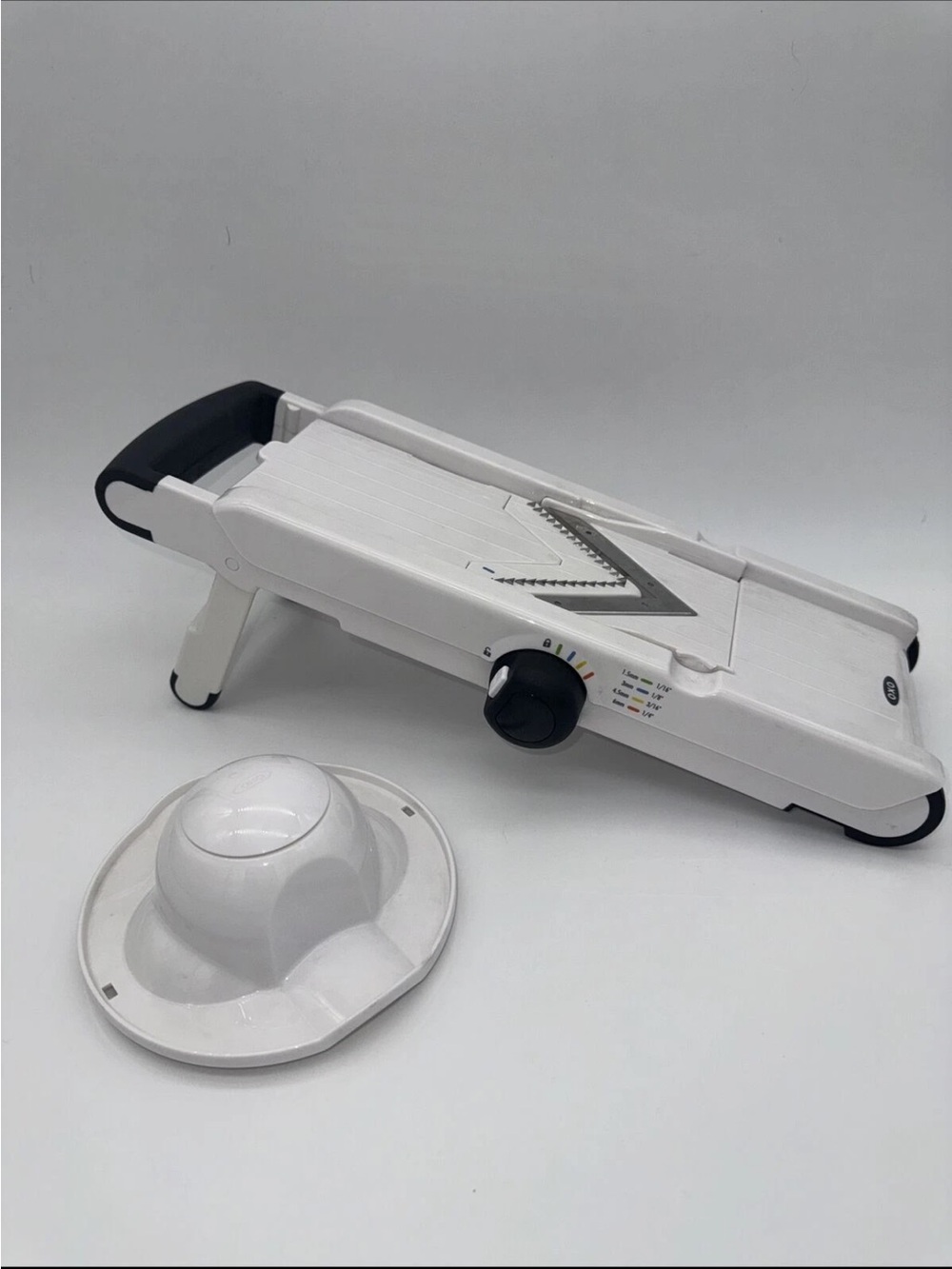 OXO Good Grips Stainless V Blade Adjustable Thickness Mandolin Food Slicer Salad